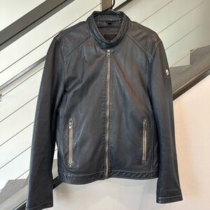 Men’s Mauritius Midnight Black Leather Bomber Jacket. Like new. Size M.